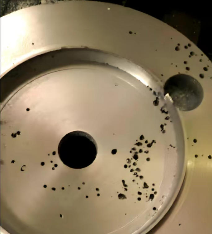 Χαρακτηριστικά και μέτρα πρόληψης του υποδόριου πορώδους σε γκρίζα μέρη από χυτοσίδηρο